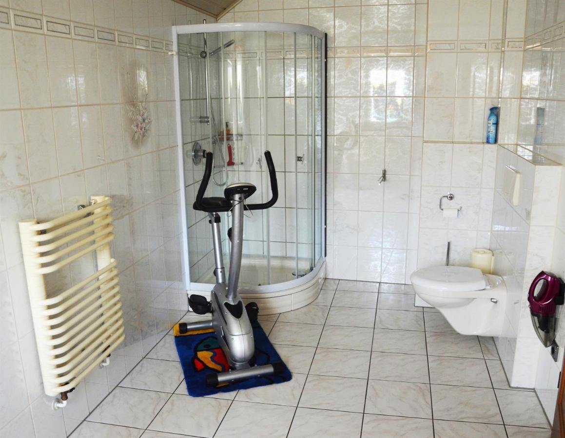 Ferienwohnung Auszeit Waxweiler Екстер'єр фото